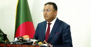 ‘আমি বাংলাদেশি’—দ্বৈত নাগরিকত্ব ইস্যুতে পররাষ্ট্র প্রতিমন্ত্রী
